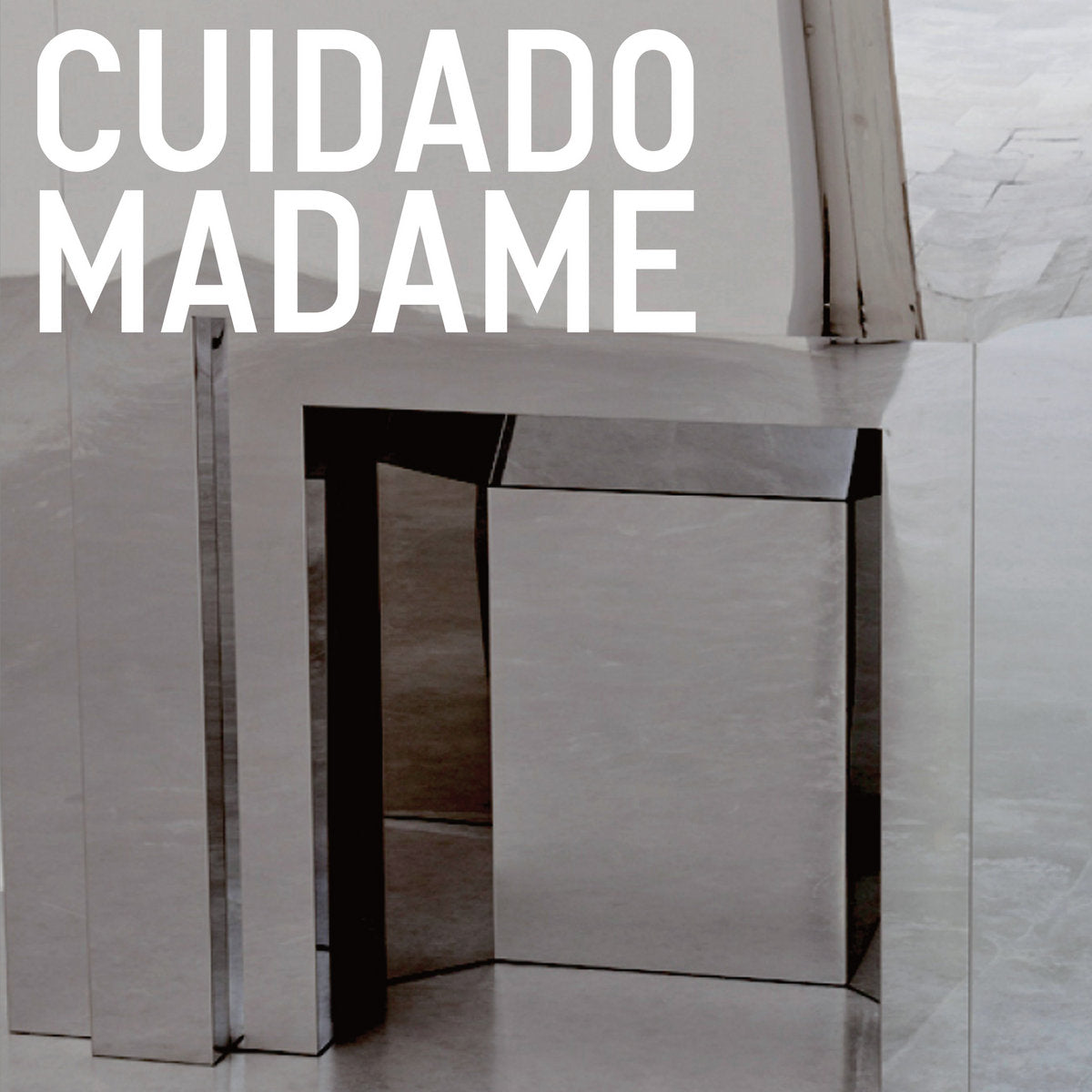 Cuidado Madame - Album Art